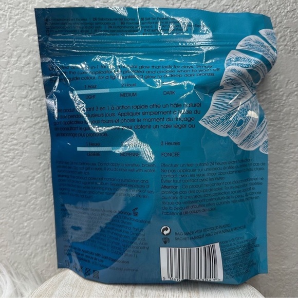 St. Tropez Self Tan Express 2 Piece Kit- NWT - Picture 2 of 7